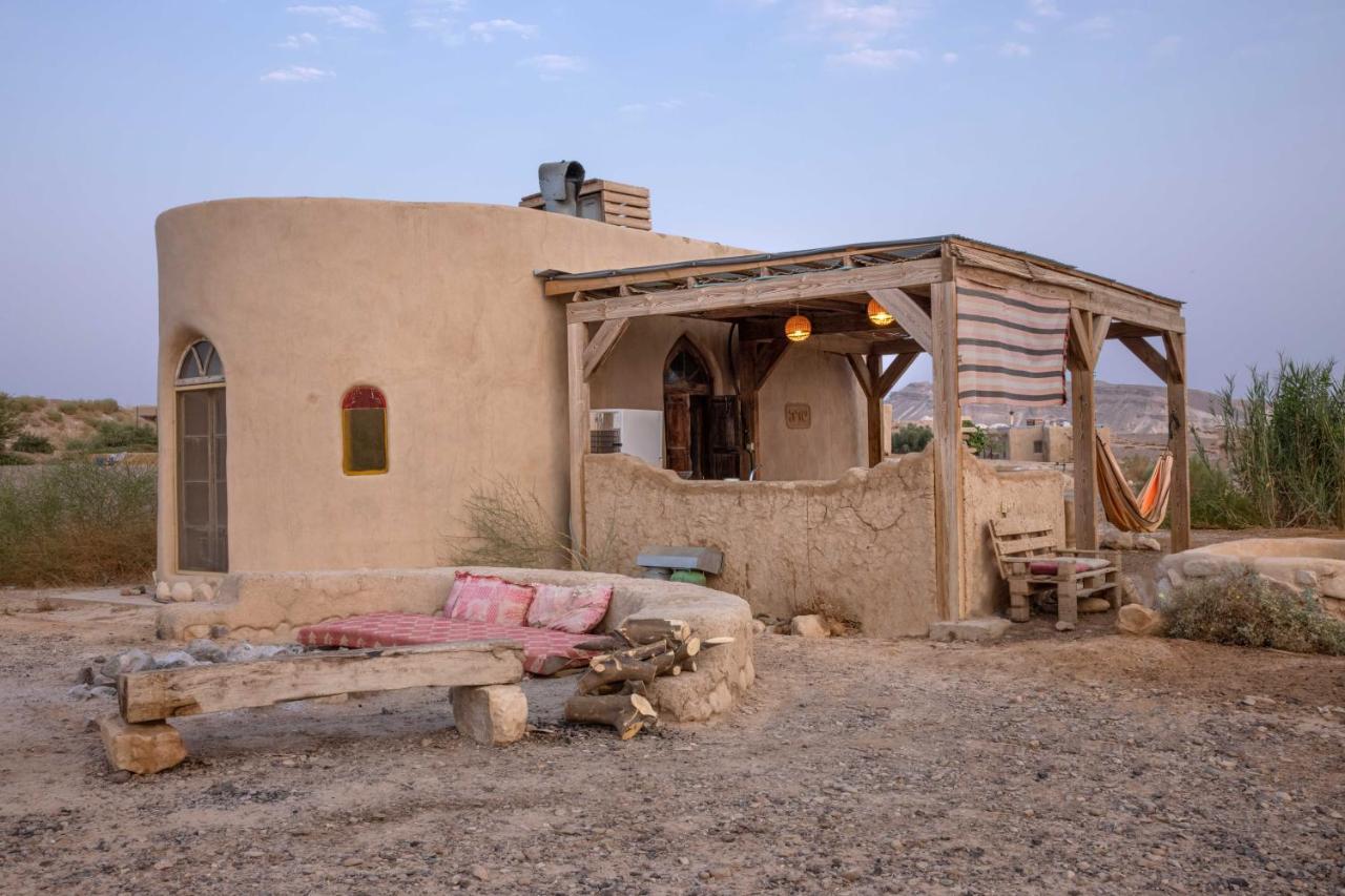 Desert Days Mud Cabin'S Resort Tzukim 외부 사진