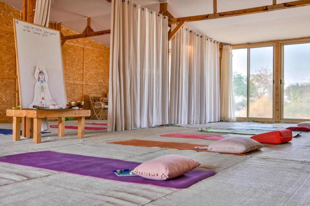 Desert Days Mud Cabin'S Resort Tzukim 외부 사진