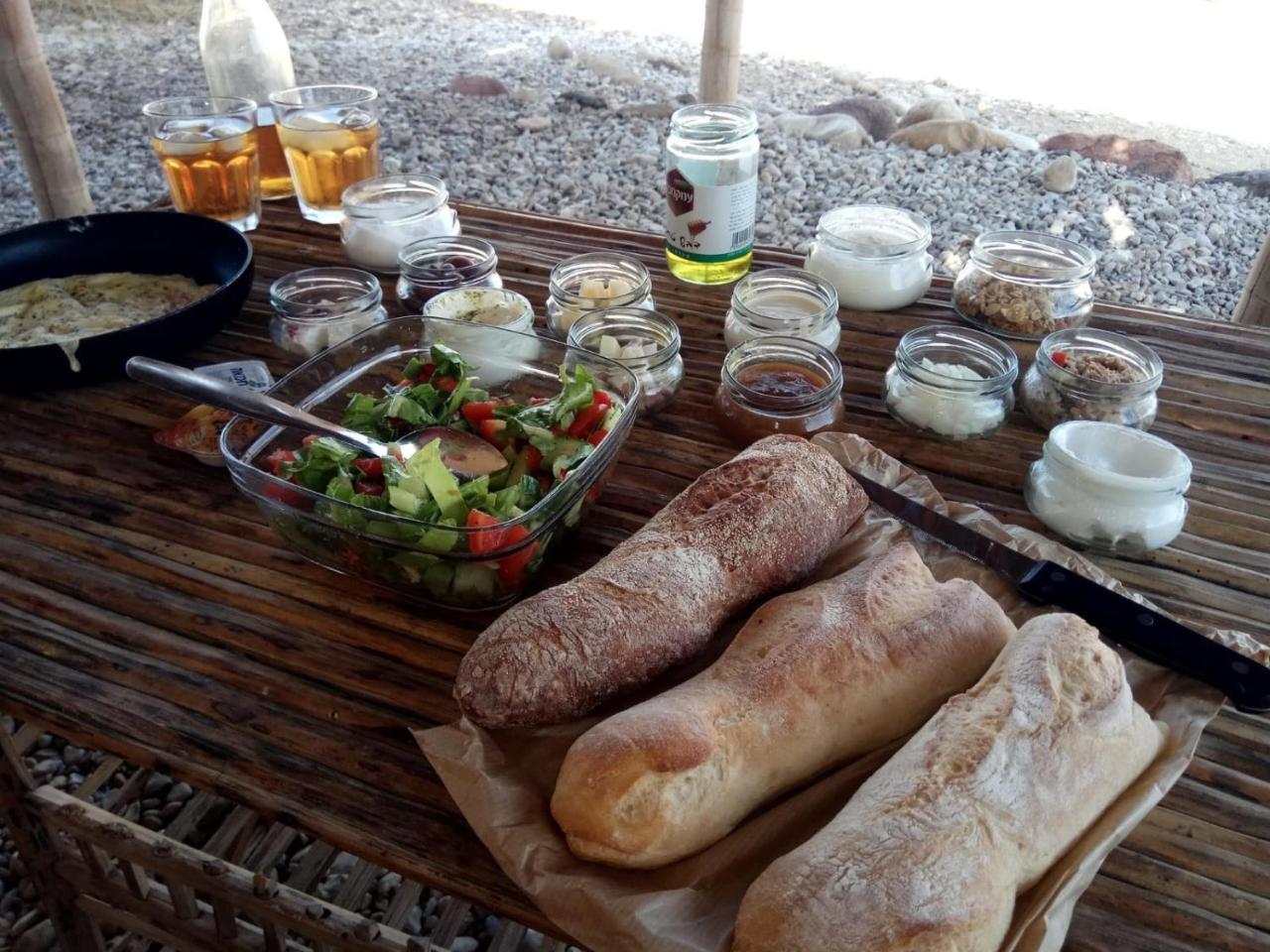 Desert Days Mud Cabin'S Resort Tzukim 외부 사진